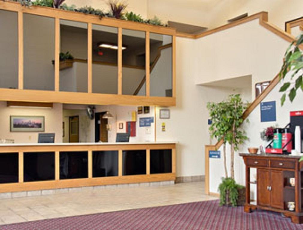 Travelodge Indianapolis Castleton Интерьер фото